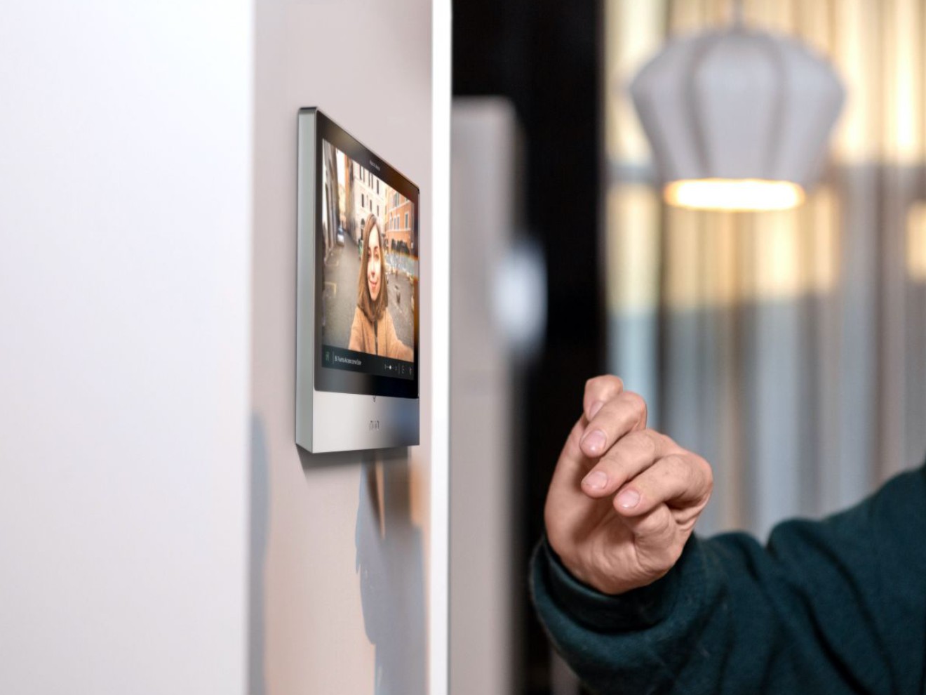 Intercom-House